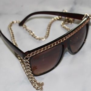 Chain sunglasses 😎🕶😎